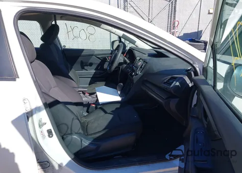 2018 Subaru Impreza 2.0I z USA, uszkodzony, nr VIN 4S3GTAA61J3734628